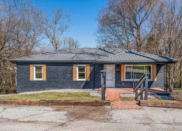 Property at 255 Kingsway Dr, Frankfort, KY 40601, 3 beds, 2.5 baths