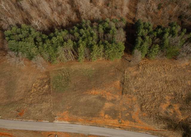 Property at 2 Goldenberg Ln, Somerset, KY 42503