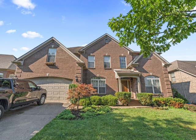 Property at 924 Princess Doreen Dr, Lexington, KY 40509, 5 beds, 3.5 baths