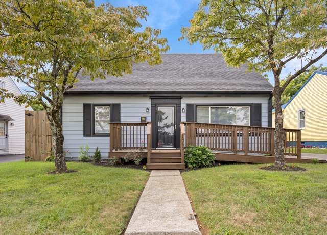 Property at 1030 Strader Dr, Lexington, KY 40505, 4 beds, 2 baths