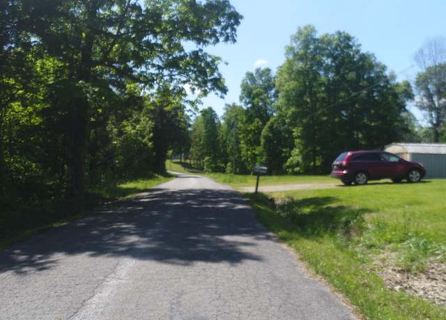 Property at 1409 Denton Phelps Rd, Somerset, KY 42501