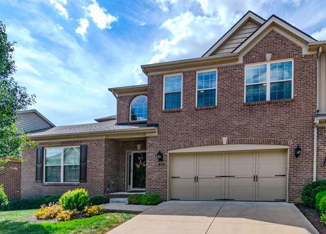 Property at 3909 Castlebridge Ln, Lexington, KY 40509, 3 beds, 2.5 baths