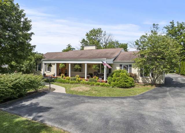 Property at 766 Beaumont Ave, Harrodsburg, KY 40330, 3 beds, 2.5 baths