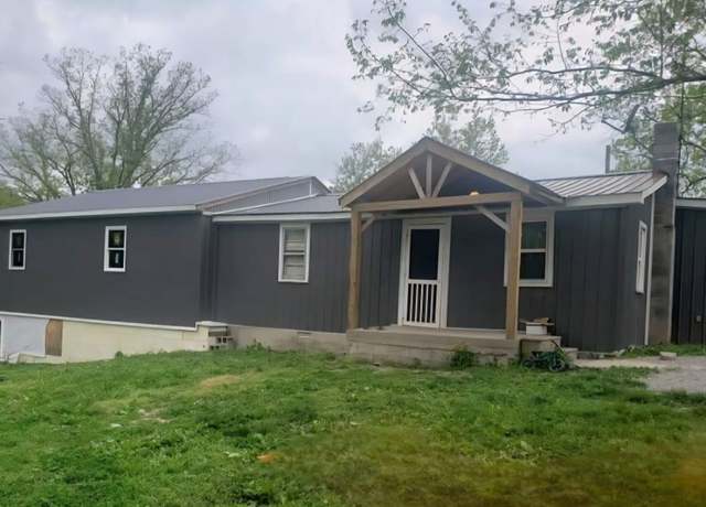 Property at 35 Starnes Rd, Paint Lick, KY 40461, 3 beds, 2 baths