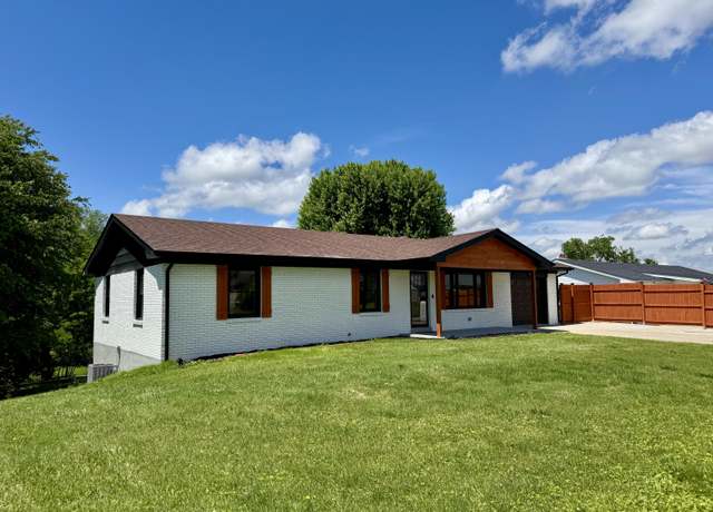 Property at 236 Walnut Ave, Somerset, KY 42503, 4 beds, 3 baths