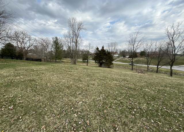 Property at 301 Willow Ridge Dr, Richmond, KY 40475