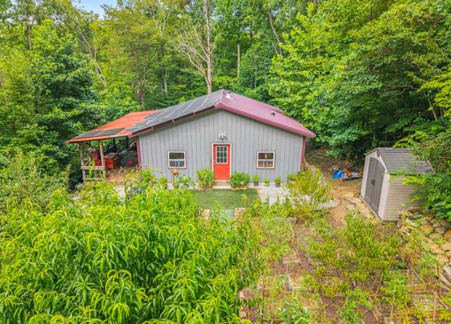 Property at 3815 Newfound Rd, Oneida, KY 40972, 2 beds, 1 bath