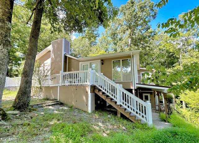 Property at 139 Payton Place Ln, Jamestown, KY 42629, 3 beds, 3 baths