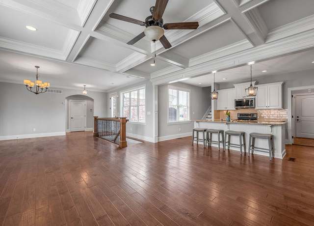 Property at 110 Petunia Ct, Nicholasville, KY 40356, 3 beds, 4 baths
