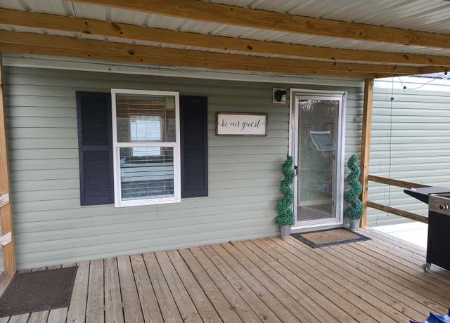 Property at 475 Airport Road Rd, Williamsburg, KY 40769, 3 beds, 2 baths