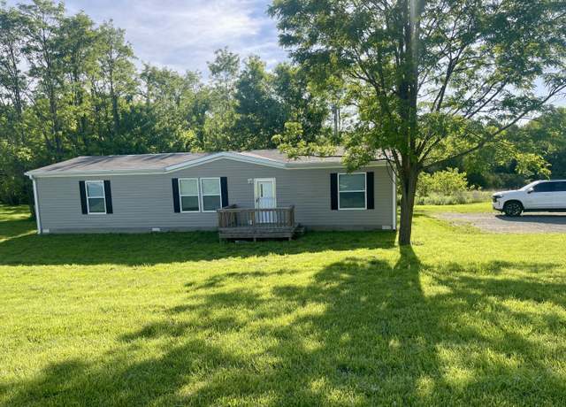 Property at 23 Highway 1952, Columbia, KY 42728, 3 beds, 2 baths