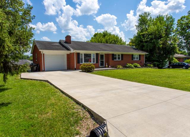 Property at 1021 Arapaho Trl, Frankfort, KY 40601, 3 beds, 3 baths