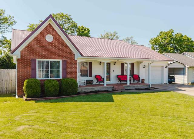 Property at 205 Beaumont Pl, Winchester, KY 40391, 3 beds, 2 baths