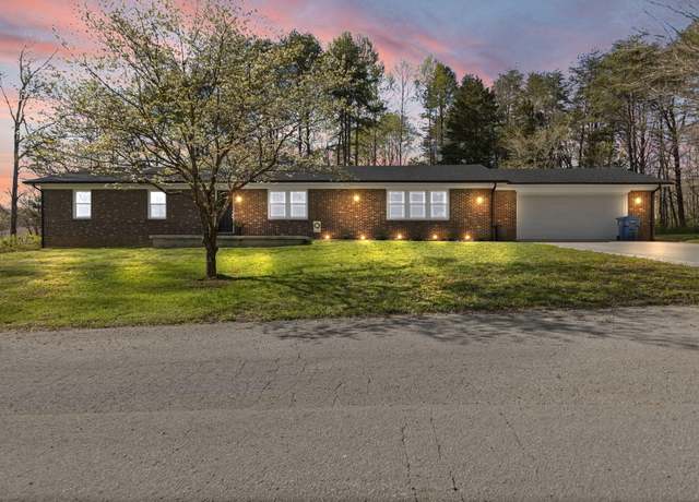 Property at 185 Shannon Ln, Somerset, KY 42503, 3 beds, 2 baths