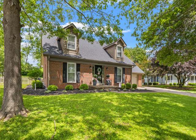 Property at 1872 Farmview Dr, Lexington, KY 40515, 4 beds, 2.5 baths