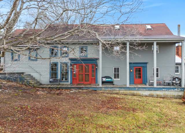 Property at 4453 Pleasant Springs Rd, Carlisle, KY 40311, 3 beds, 2.5 baths