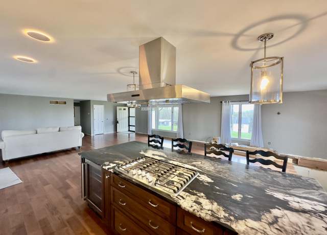 Property at 7692 West Hwy 92, Monticello, KY 42633, 3 beds, 3 baths