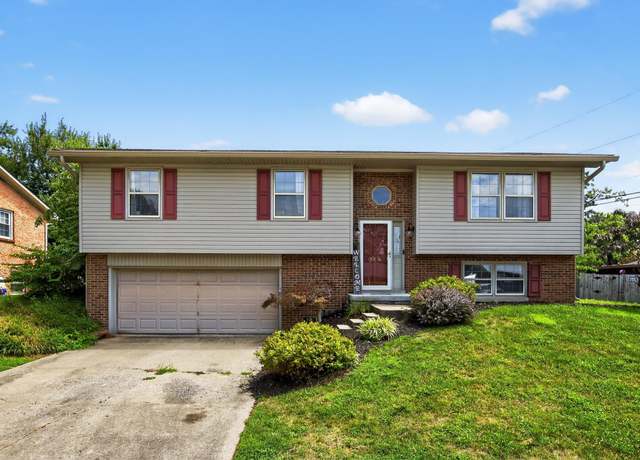 Property at 112 Queensway Dr, Versailles, KY 40383, 3 beds, 2.5 baths
