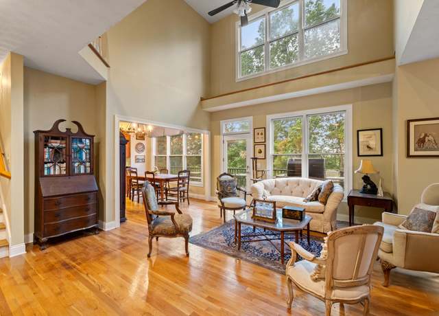 Property at 2309 Oregon Rd, Versailles, KY 40383, 5 beds, 3.5 baths