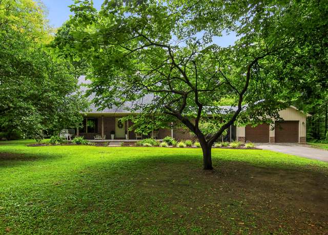 Property at 83 Shelby Ln, Stanford, KY 40484, 4 beds, 2.5 baths