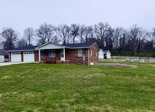 Property at 106 Liberty Ave, Berea, KY 40403, 3 beds, 2.5 baths