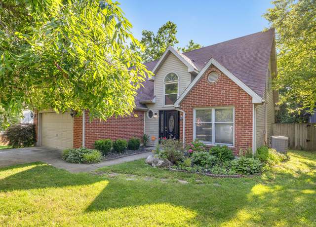 Property at 1300 Kennecott Way, Lexington, KY 40514, 3 beds, 2.5 baths