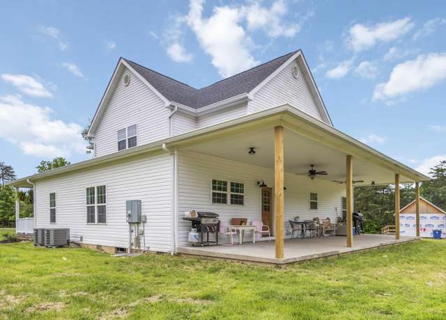 Property at 1644 Hwy 578 Hwy, East Bernstadt, KY 40729, 5 beds, 3 baths