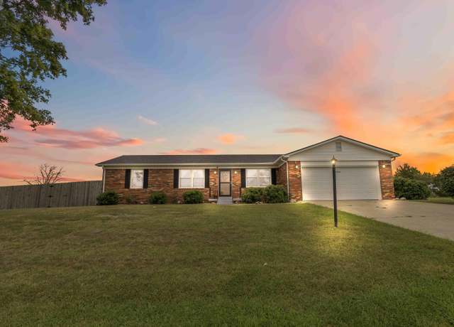 Property at 144 Dallas Dr, Richmond, KY 40475, 3 beds, 2 baths
