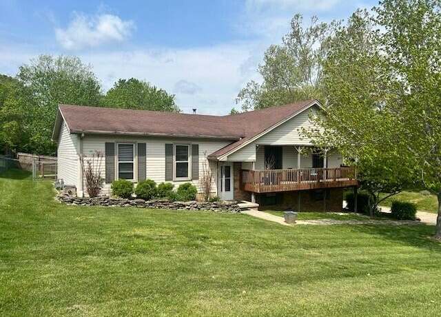 Property at 106 Cave Run Rd, Frankfort, KY 40601, 4 beds, 2 baths