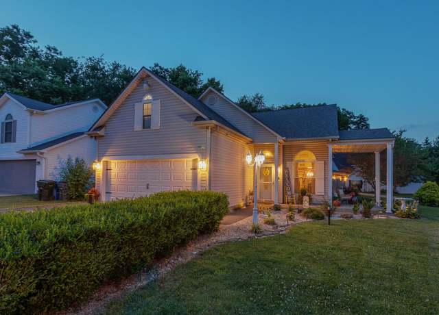 Property at 2060 Belmont Dr, Lexington, KY 40516, 4 beds, 2 baths