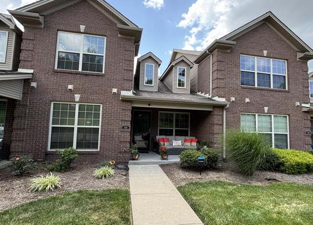 Property at 1331 Russell Springs Dr, Lexington, KY 40511, 3 beds, 2.5 baths