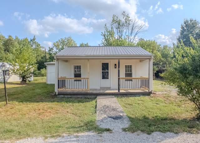 Property at 107 Carl Ln, Junction City, KY 40440, 3 beds, 1 bath
