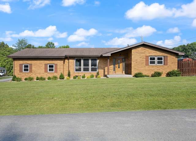 Property at 141 Springfield Dr, Corbin, KY 40701, 3 beds, 2 baths