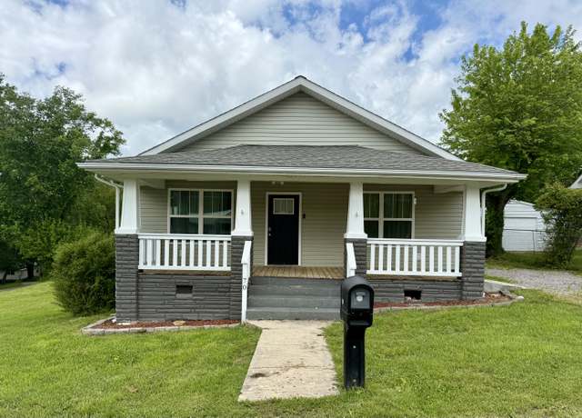 Property at 70 Knox St, Corbin, KY 40701, 4 beds, 2 baths