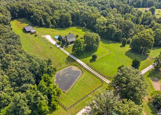 Property at 380 Webb Rd, Irvine, KY 40336, 3 beds, 2 baths