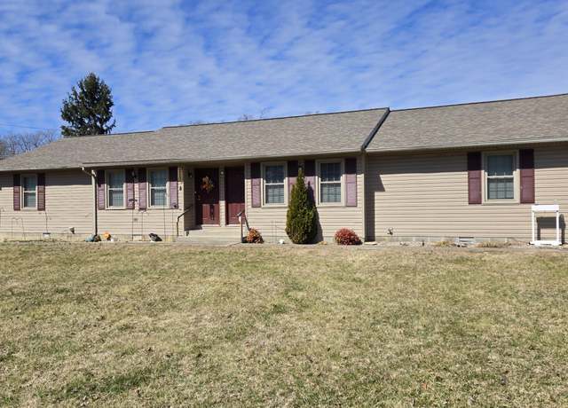 Property at 219 Clark Dr, London, KY 40741, 2 beds, 2 baths