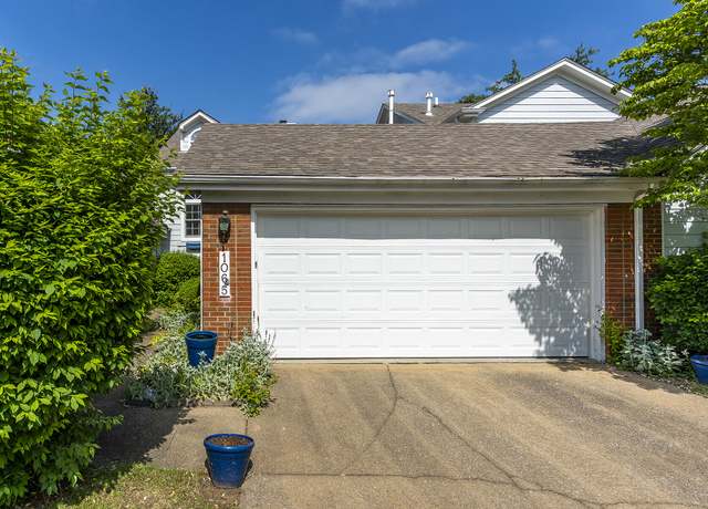 Property at 1065 Watson Ct, Lexington, KY 40511, 2 beds, 2.5 baths