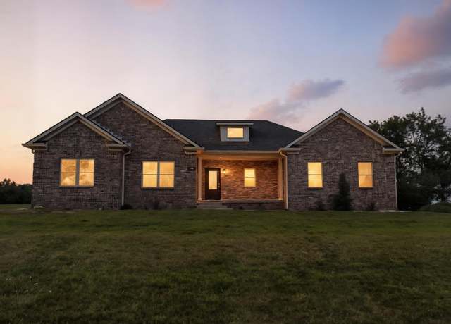 Property at 116 Wellington Ln, Frankfort, KY 40601, 3 beds, 2.5 baths