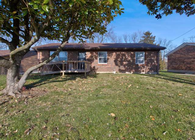 Property at 142 Spruce Ct, Winchester, KY 40391, 4 beds, 1.5 baths