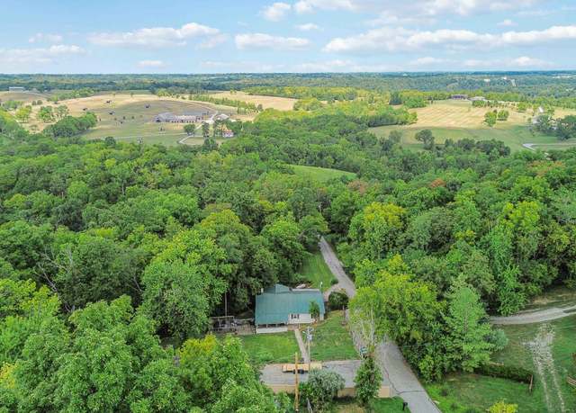 Property at 6309 Old Jacks Creek Rd, Lexington, KY 40515, 5 beds, 2 baths