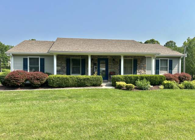 Property at 5036 Huntington Woods Rd, Frankfort, KY 40601, 3 beds, 2.5 baths