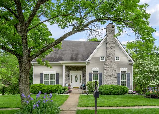 Property at 1070 Forest Lake Dr, Lexington, KY 40515, 4 beds, 3 baths