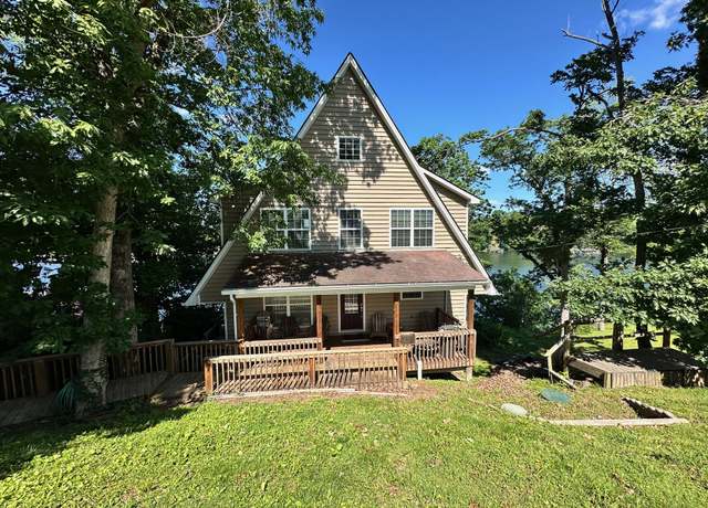 Property at 169 Kennedy Ln, Lancaster, KY 40444, 2 beds, 3 baths