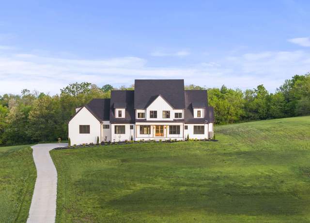 Property at 4349 Ravens Crest Ln, Lexington, KY 40515, 7 beds, 7 baths