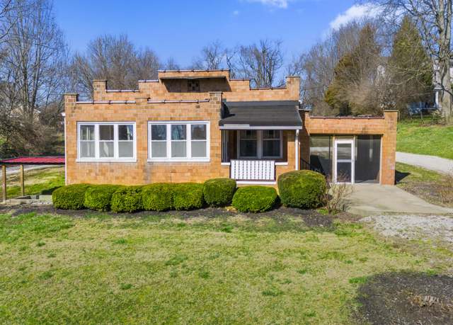 Property at 449 W Main St, Mt Sterling, KY 40353, 2 beds, 2 baths