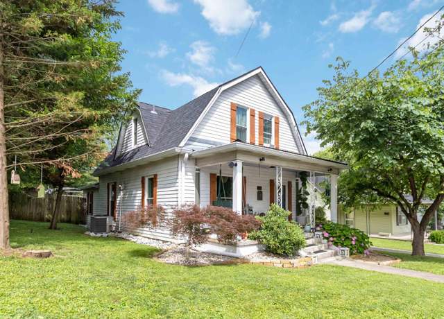 Property at 108 Ohio St, Somerset, KY 42501, 3 beds, 1.5 baths