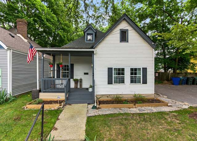 Property at 806 Maple Ave, Lexington, KY 40505, 3 beds, 2 baths