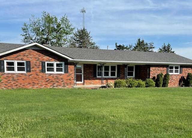 Property at 90 Meadowlark Dr, Russell Springs, KY 42642, 3 beds, 2 baths