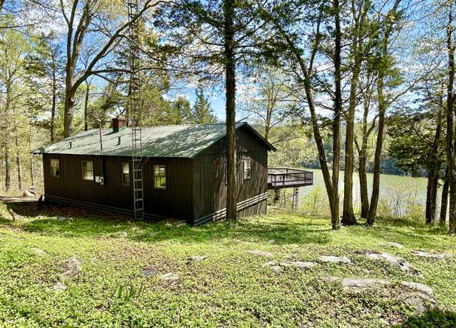 Property at 114 Lewis Bray Ct, Burnside, KY 42519, 3 beds, 1 bath