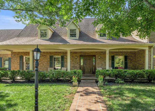 Property at 4824 Waterside Dr, Lexington, KY 40513, 4 beds, 5 baths